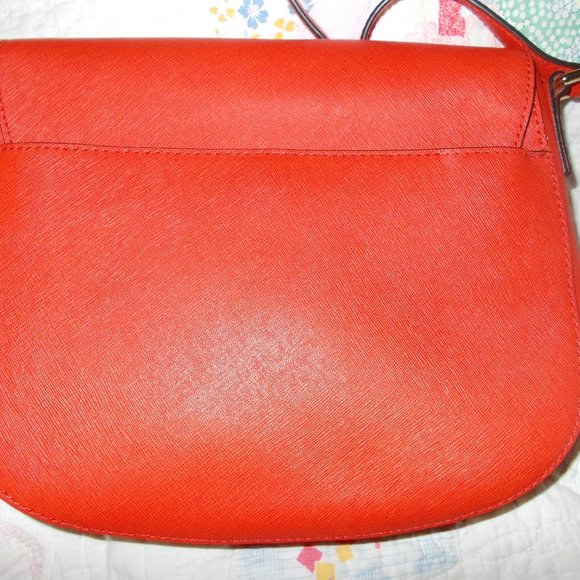 Michael Kors New Saffiano Leather Saffiano Handbag - Picture 2 of 14